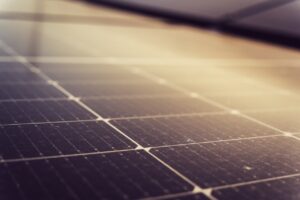 Aufbau einer Photovoltaik Anlage: Sting Aufbau einer Photovoltaik Anlage: String
