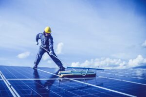 Photovoltaik Reinigung in der Nähe Titel